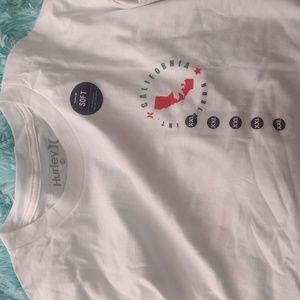 Hurley t shirt